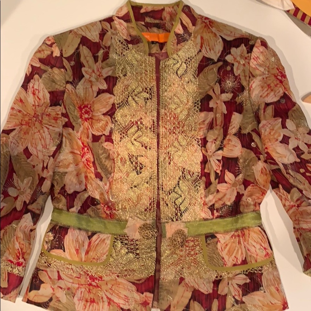 Ladies statement blazer